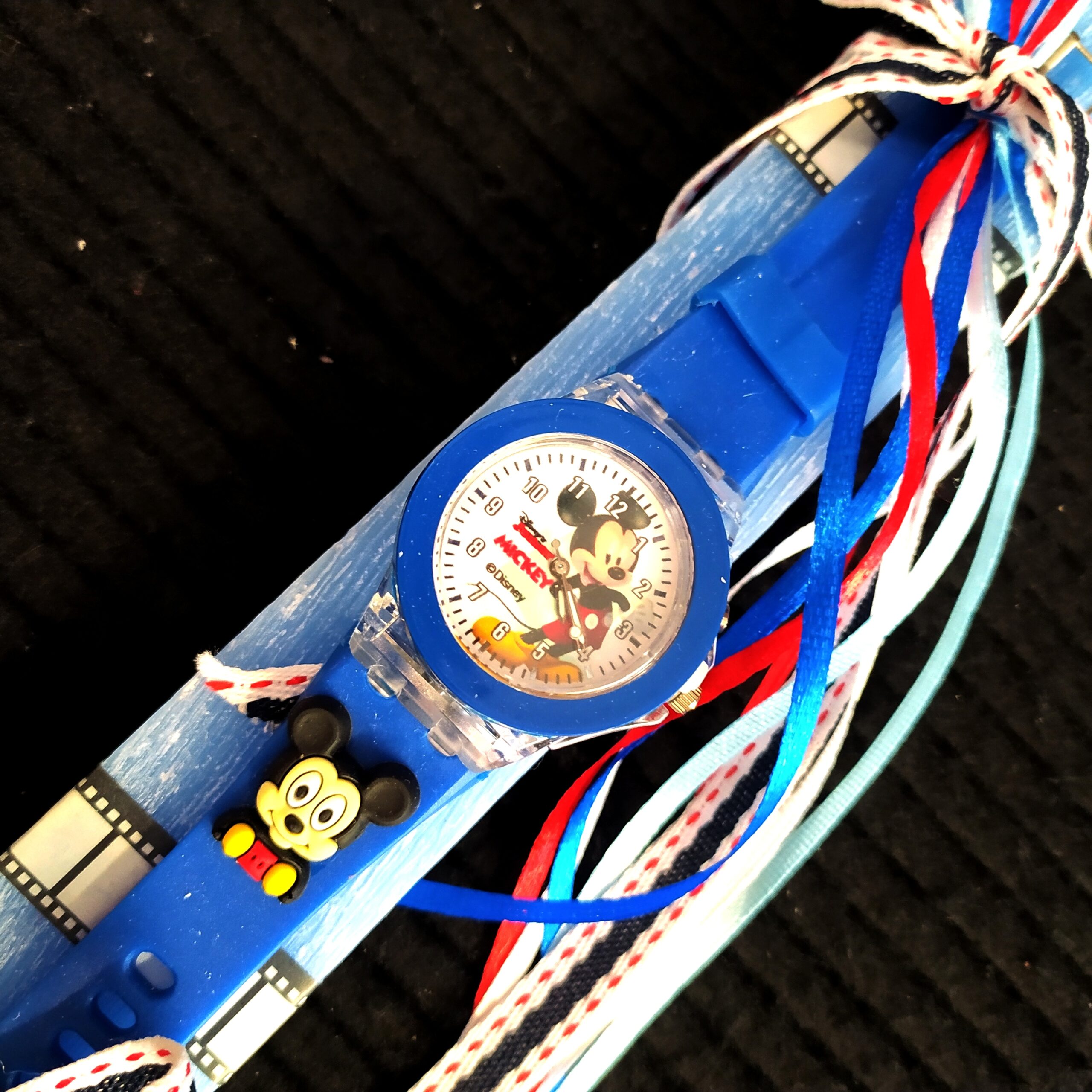 Πασχαλινή λαμπάδα με ρολόι Mickey Mouse - Image 2